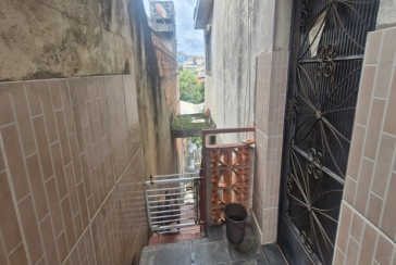 Sobrado à venda no Bairro do Jardim Marisa na Rua José Soeiro de Vaz,