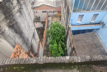 Sobrado à venda no Bairro do Jardim Marisa na Rua José Soeiro de Vaz,