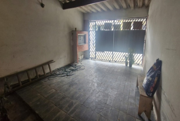 Sobrado à venda no Bairro do Jardim Marisa na Rua José Soeiro de Vaz,