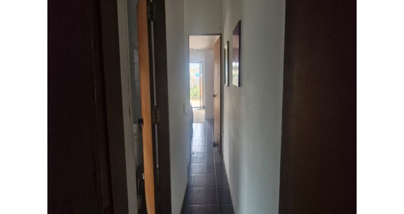 Sobrado à venda no Bairro do Jardim Marisa na Rua José Soeiro de Vaz,