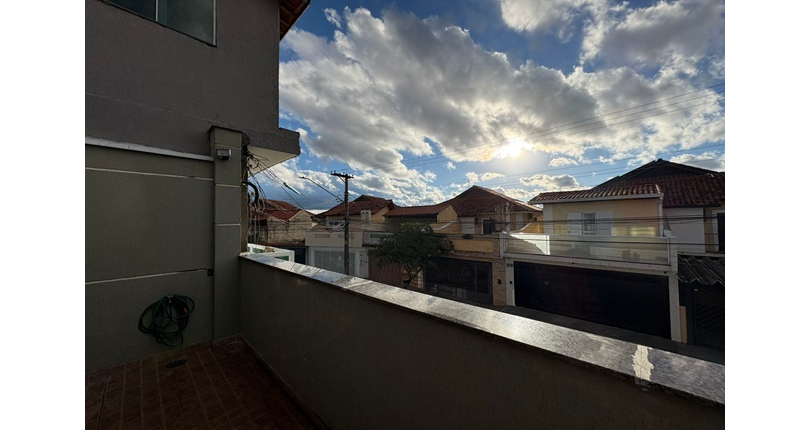 Ótimo Sobrado à venda no Bairro do Conjunto Residencial Vista Verde na Rua Desembargador Plínio Novaes de Andrade