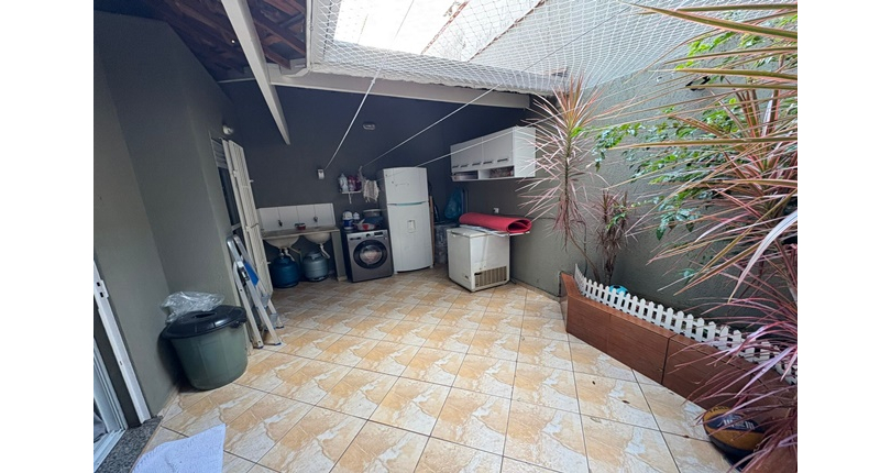 Ótimo Sobrado à venda no Bairro do Conjunto Residencial Vista Verde na Rua Desembargador Plínio Novaes de Andrade