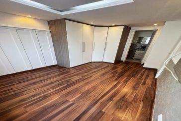 Apartamento Cobertura à venda no Bairro da Vila Zat na Rua Doutor Luís La Scala Júnior 174