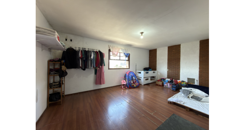 Terreno à venda no Bairro do Jaraguá na Rua Ana Luisa Moreira