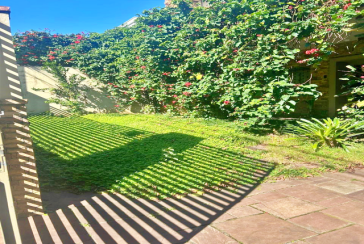 Sobrado à venda no Bairro do Jardim Paulistano na Rua Laerte Assunção,