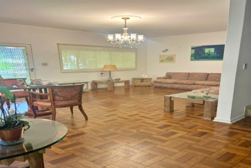 Sobrado à venda no Bairro do Jardim Paulistano na Rua Laerte Assunção,