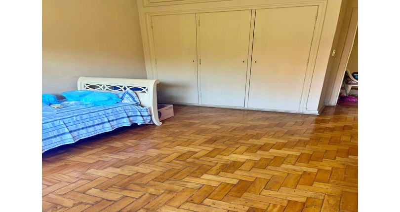 Sobrado à venda no Bairro do Jardim Paulistano na Rua Laerte Assunção,