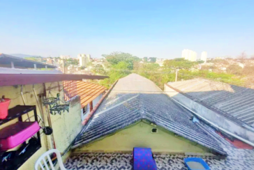 Sobrado à venda no Bairro do Jardim Mangalot na Rua General Lauro Cavalcanti de Farias 