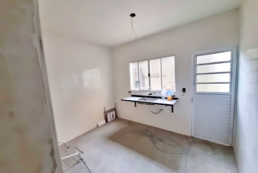 Sobrado à venda no Bairro do Parque São Domingos na Rua Armando Martino