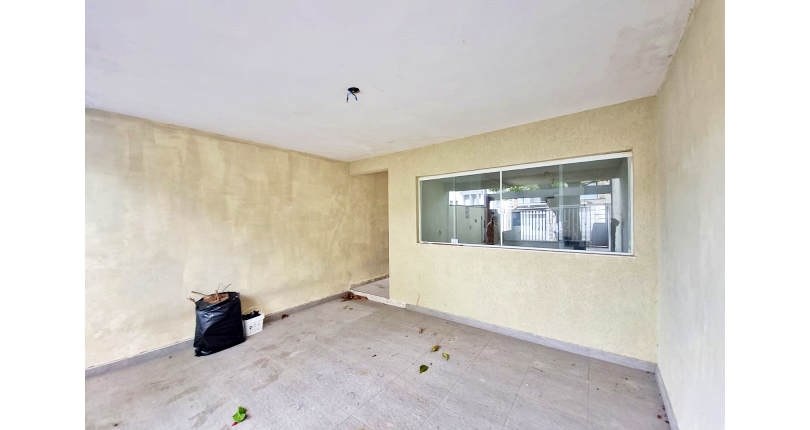 Sobrado à venda no Bairro do Parque São Domingos na Rua Armando Martino