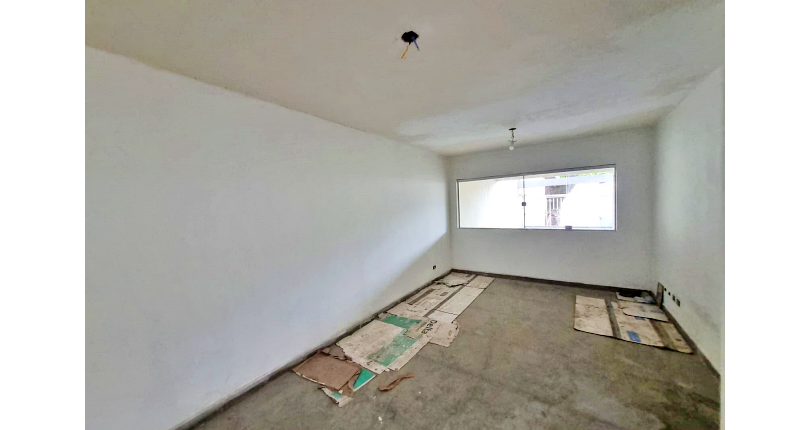 Sobrado à venda no Bairro do Parque São Domingos na Rua Armando Martino