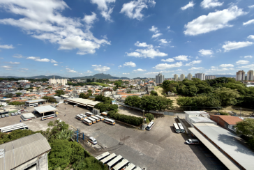 Belo Apartamento à venda no Bairro da Vila Mangalot na Rua Manuel Pinheiro 29, no Condomínio Edifício Maison Mangalot 