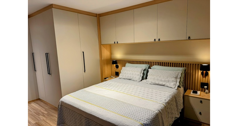 BELO Sobrado Alto Padrão à venda no Bairro do Parque São Domingos na Rua Professora Altina Maynardi de Araújo