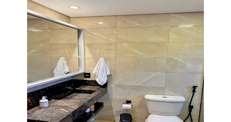 BELO Sobrado Alto Padrão à venda no Bairro do Parque São Domingos na Rua Professora Altina Maynardi de Araújo