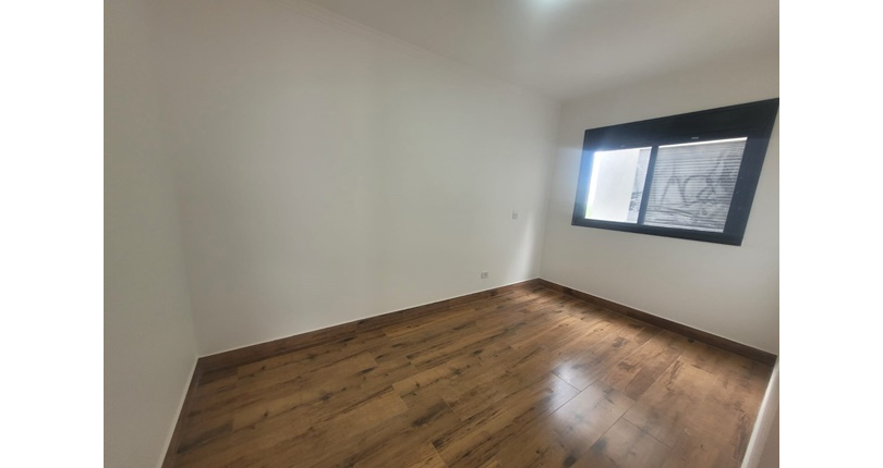 Sobrado novo à venda no Bairro do Parque São Domingos na Rua Doutor Odon Carlos de Figueiredo Ferraz 248