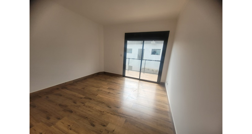 Sobrado novo à venda no Bairro do Parque São Domingos na Rua Doutor Odon Carlos de Figueiredo Ferraz 248