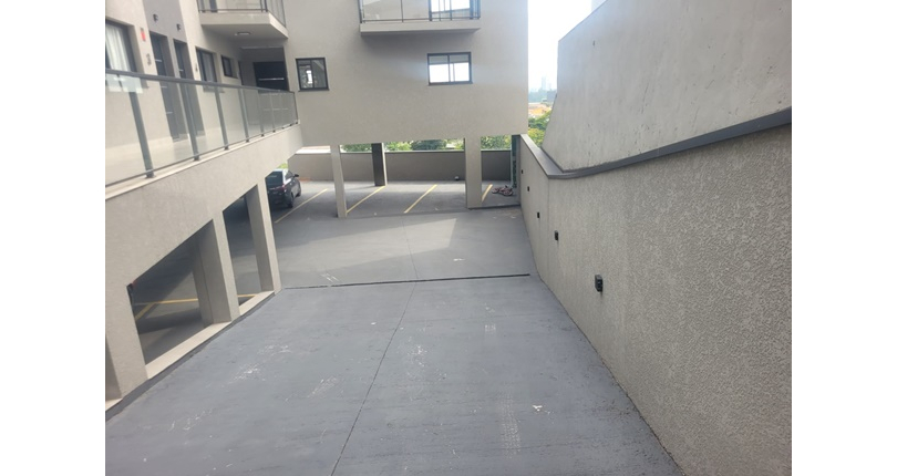 Sobrado novo à venda no Bairro do Parque São Domingos na Rua Doutor Odon Carlos de Figueiredo Ferraz 248, 