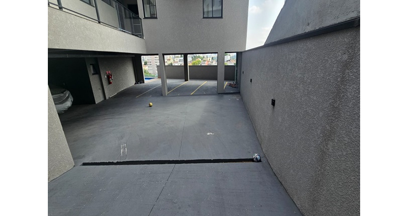 Sobrado novo à venda no Bairro do Parque São Domingos na Rua Doutor Odon Carlos de Figueiredo Ferraz 248, 