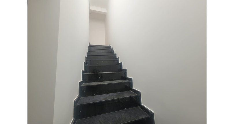 Sobrado novo à venda no Bairro do Parque São Domingos na Rua Doutor Odon Carlos de Figueiredo Ferraz 248, 