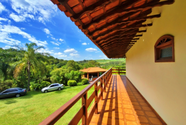 LINDA Casa à venda no Bairro do Chácara Jaraguá na Rua Rio Sapucaia do Sul