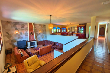 LINDA Casa à venda no Bairro do Chácara Jaraguá na Rua Rio Sapucaia do Sul