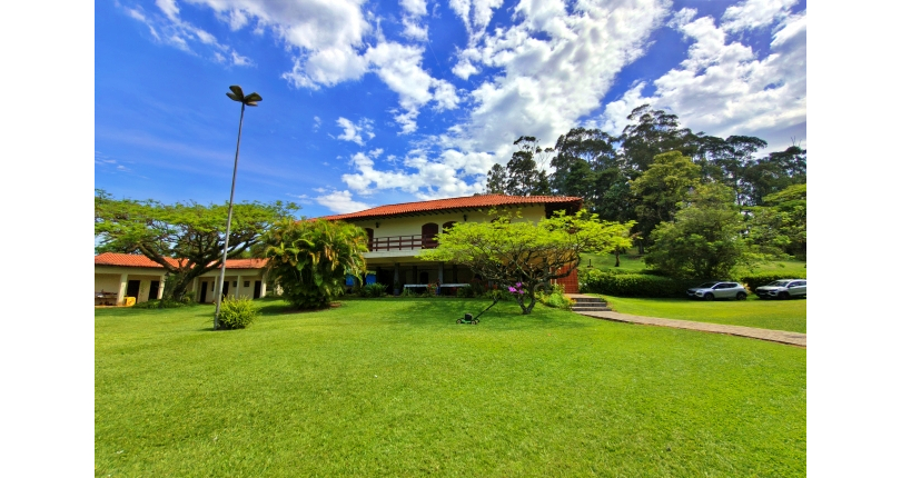LINDA Casa à venda no Bairro do Chácara Jaraguá na Rua Rio Sapucaia do Sul