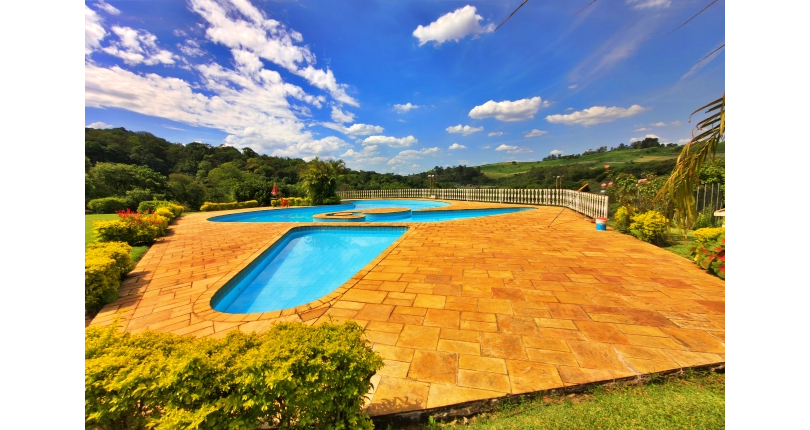 LINDA Casa à venda no Bairro do Chácara Jaraguá na Rua Rio Sapucaia do Sul