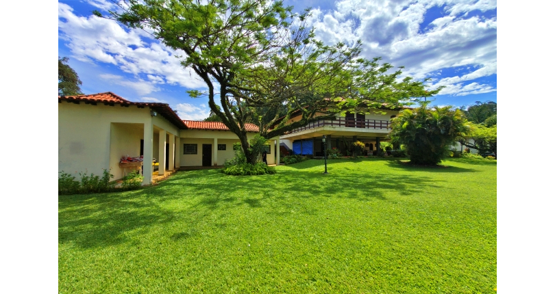 LINDA Casa à venda no Bairro do Chácara Jaraguá na Rua Rio Sapucaia do Sul