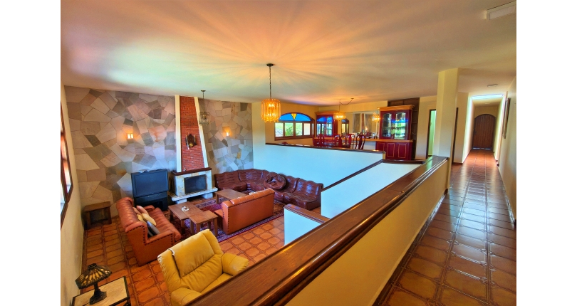 LINDA Casa à venda no Bairro do Chácara Jaraguá na Rua Rio Sapucaia do Sul