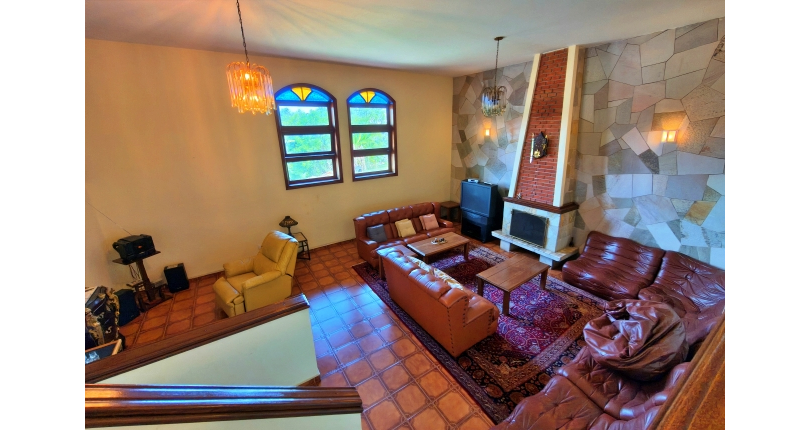 LINDA Casa à venda no Bairro do Chácara Jaraguá na Rua Rio Sapucaia do Sul