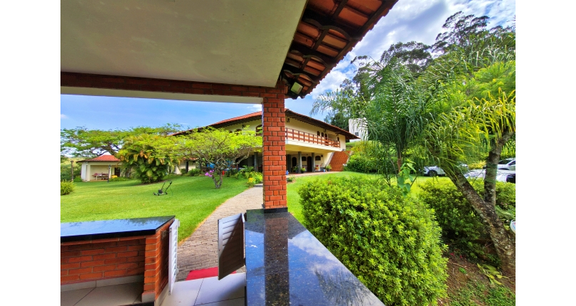 LINDA Casa à venda no Bairro do Chácara Jaraguá na Rua Rio Sapucaia do Sul
