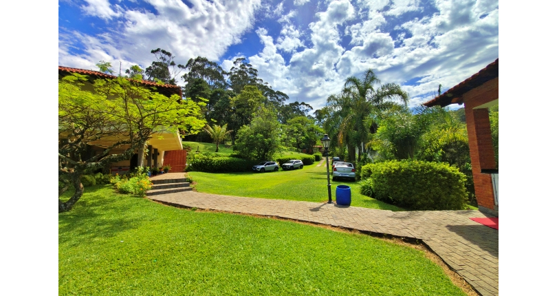 LINDA Casa à venda no Bairro do Chácara Jaraguá na Rua Rio Sapucaia do Sul