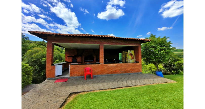 LINDA Casa à venda no Bairro do Chácara Jaraguá na Rua Rio Sapucaia do Sul
