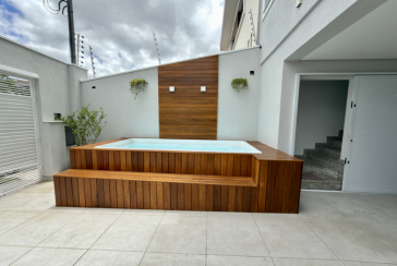 Sobrado semi novo à venda no Bairro do Parque São Domingos na Rua Antônio Carlos Pereira