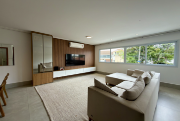 Sobrado semi novo à venda no Bairro do Parque São Domingos na Rua Antônio Carlos Pereira