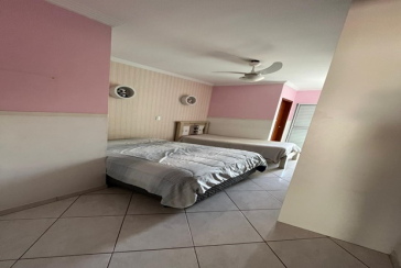  Sobrado à venda no Bairro da Vila Piauí na Rua Jacques Pilon