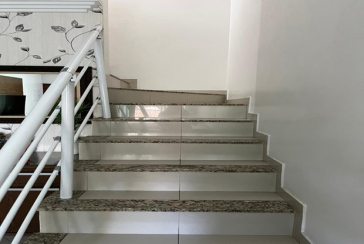  Sobrado à venda no Bairro da Vila Piauí na Rua Jacques Pilon