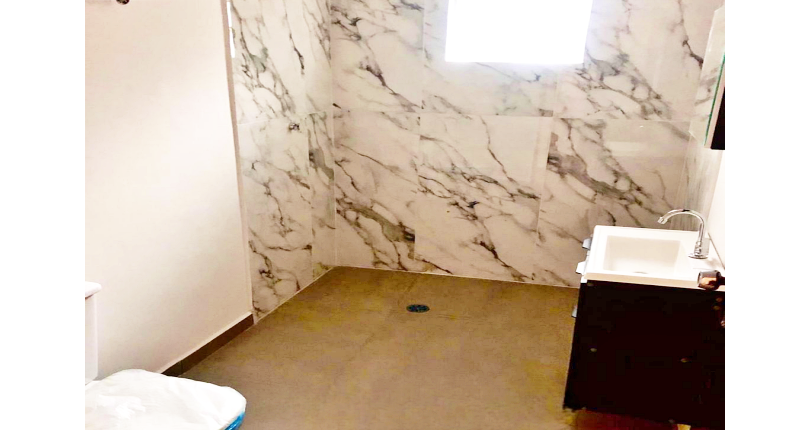 Casa assobradada à venda no Bairro do Jardim Cidade Pirituba na Rua Cracas