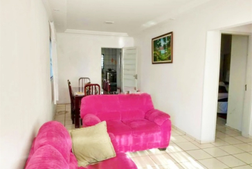 Casa assobradada à venda no Bairro do Jardim Santa Mônica 