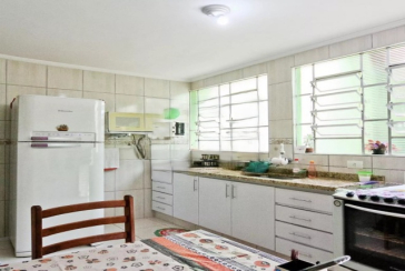 Belo Sobrado à venda no Bairro do Jardim Santo Elias na Rua Benedito da Fonseca Rondon,