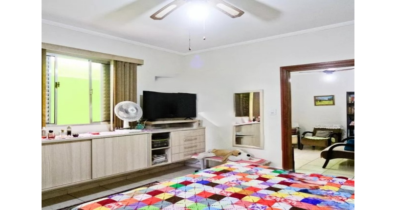 Belo Sobrado à venda no Bairro do Jardim Santo Elias na Rua Benedito da Fonseca Rondon,