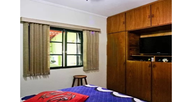 Belo Sobrado à venda no Bairro do Jardim Santo Elias na Rua Benedito da Fonseca Rondon,