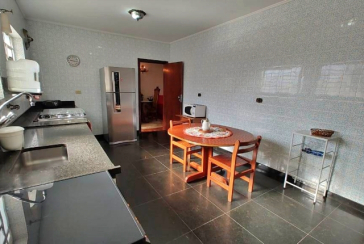  Casa térrea à venda no Bairro do Parque São Domingos na Rua Doutor Odon Carlos de Figueiredo Ferraz