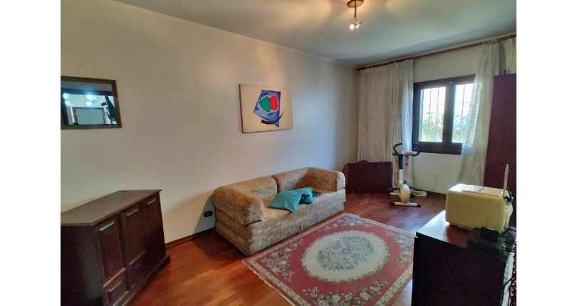  Casa térrea à venda no Bairro do Parque São Domingos na Rua Doutor Odon Carlos de Figueiredo Ferraz