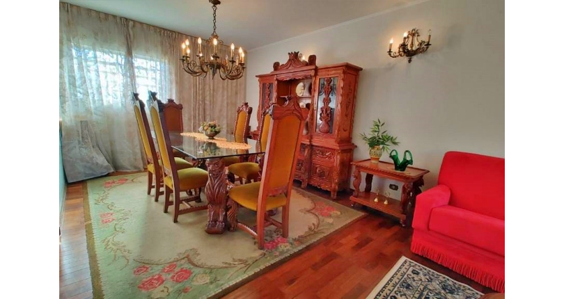  Casa térrea à venda no Bairro do Parque São Domingos na Rua Doutor Odon Carlos de Figueiredo Ferraz