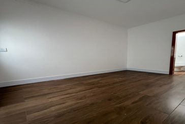 Sobrado à venda no Bairro do Parque São Domingos na Rua Homero Sales, 