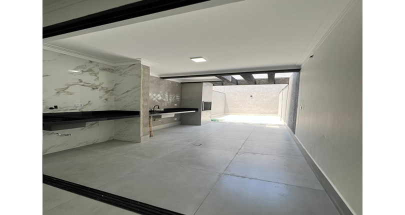 Sobrado à venda no Bairro do Parque São Domingos na Rua Homero Sales, 