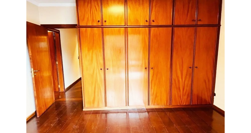 Sobrado à venda no Bairro do City America na Avenida Neide Carvalho de Arruda