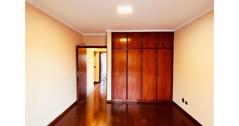 Sobrado à venda no Bairro do City America na Avenida Neide Carvalho de Arruda