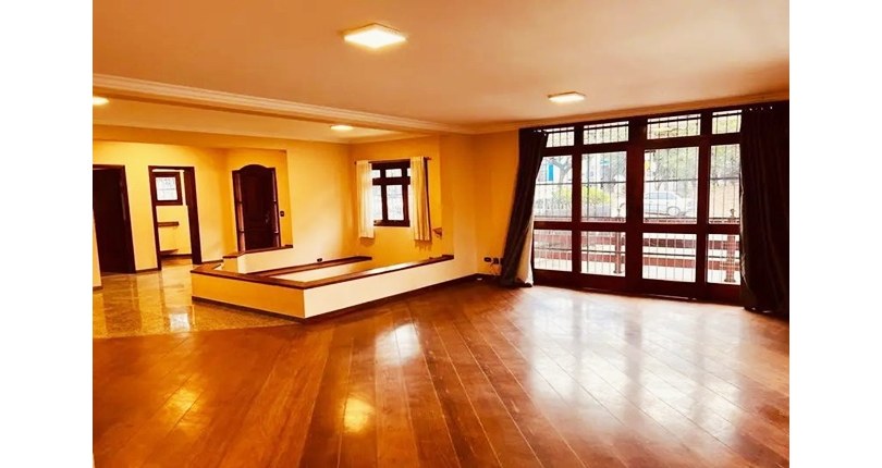 Sobrado à venda no Bairro do City America na Avenida Neide Carvalho de Arruda